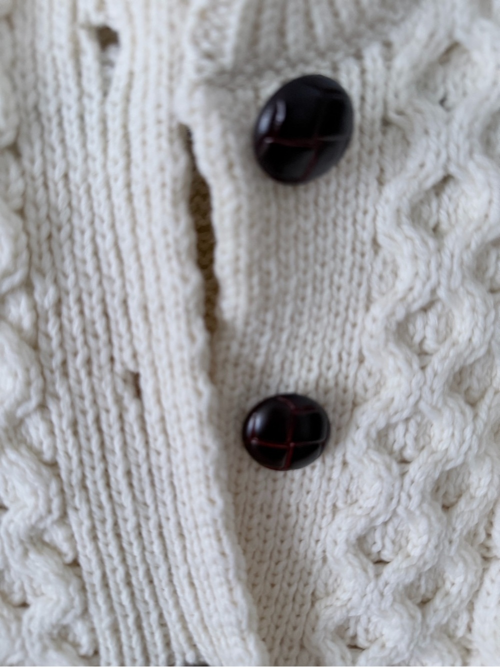 Vintage Carraig Donn 100% Wool Cream Chunky Knit Fisherman Cardigan Size Large - Picture 2 of 6